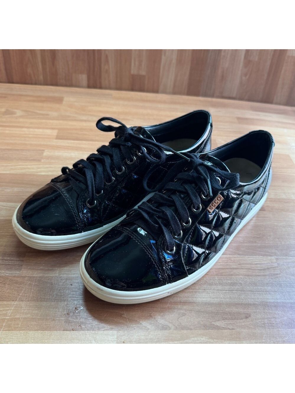 Ecco patent leather sneakers, size 37 black quilted shiny - Picture 1 of 9